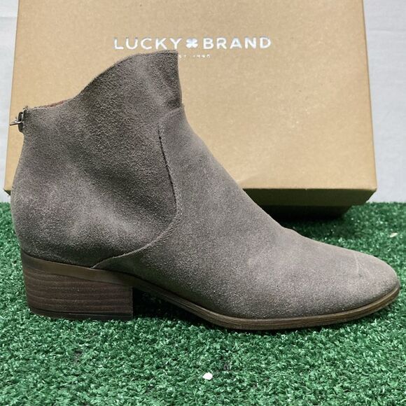 Lucky Brand Lahela Charcoal Suede ankle boots women’s size 6 (OKPM-07-031) - Picture 7 of 10